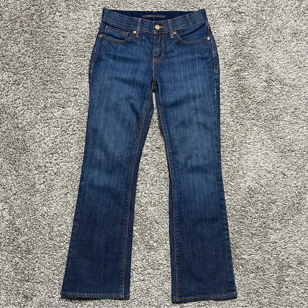 Levi's 525 Perfect Waist Medium Wash Bootcut Jeans 4M